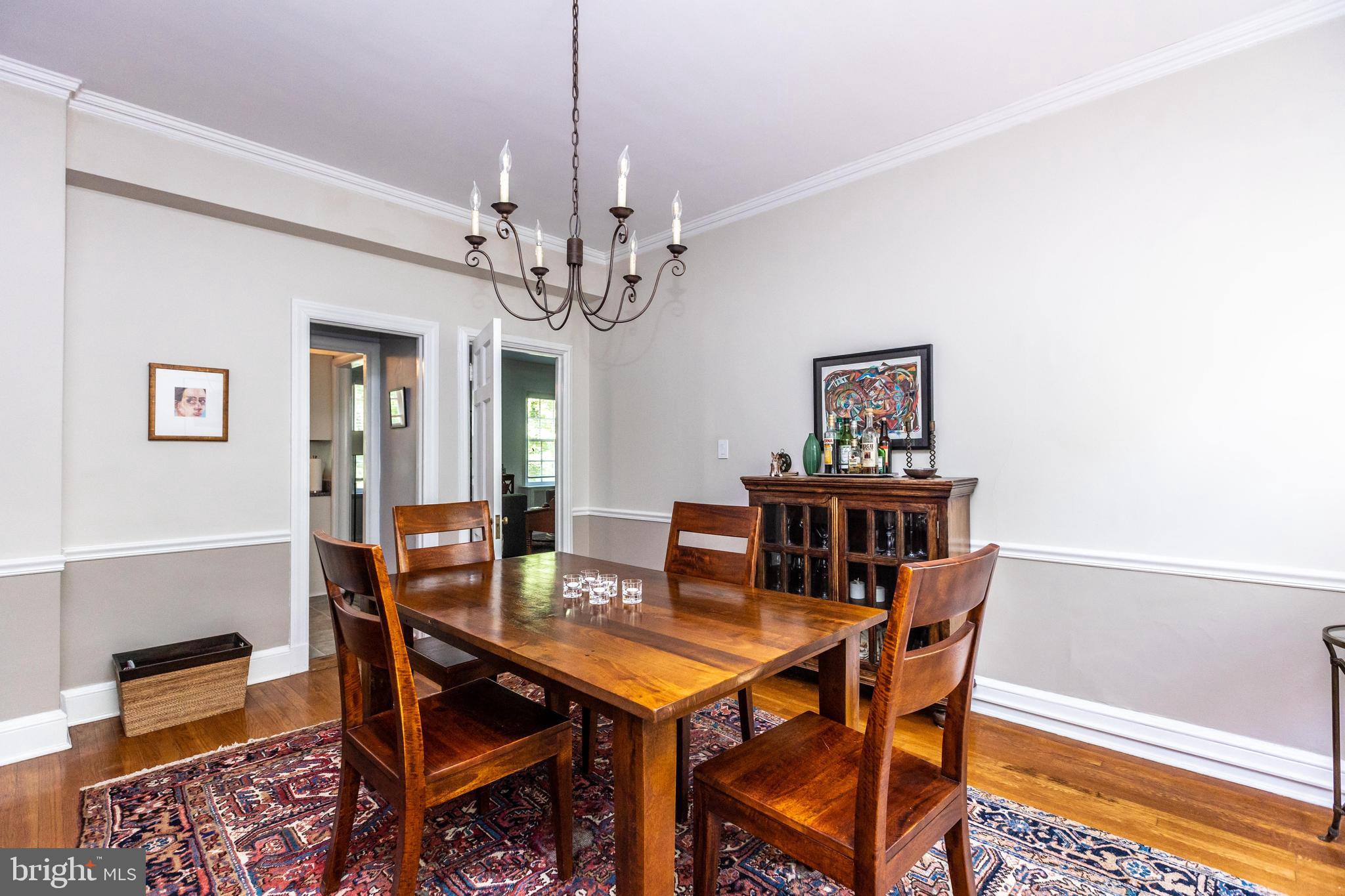 ROLAND PARK - Residential