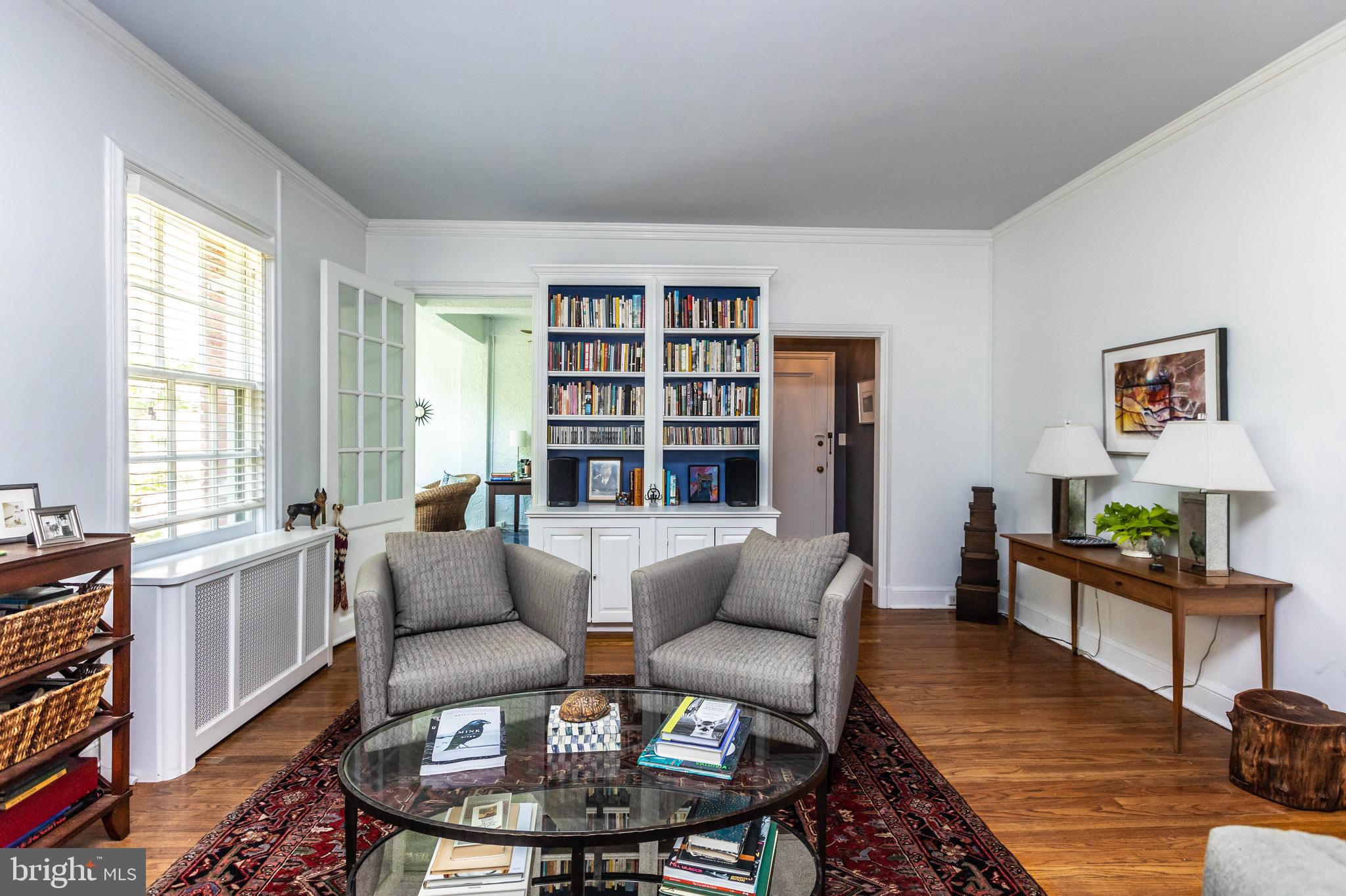 ROLAND PARK - Residential