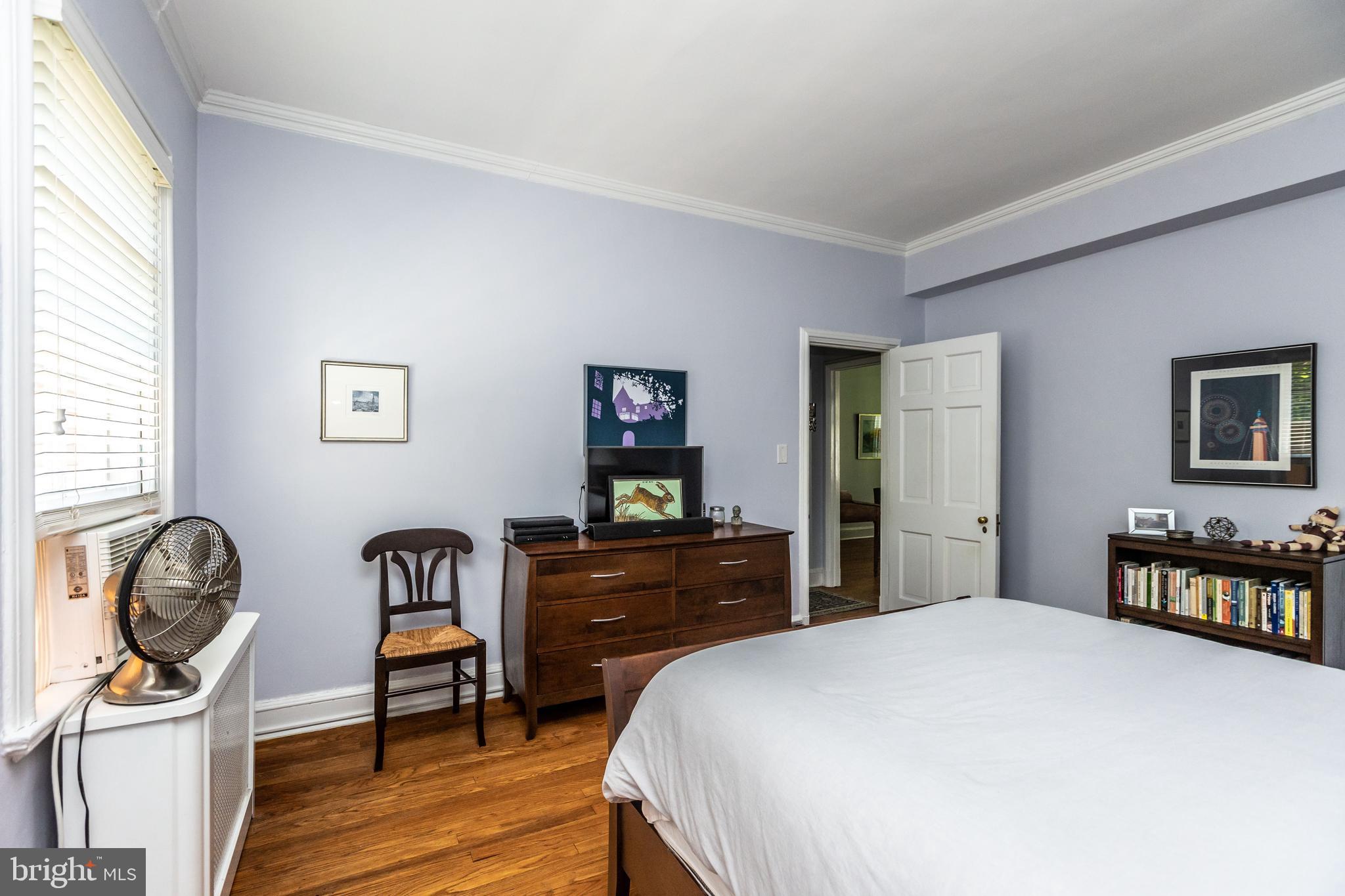 ROLAND PARK - Residential