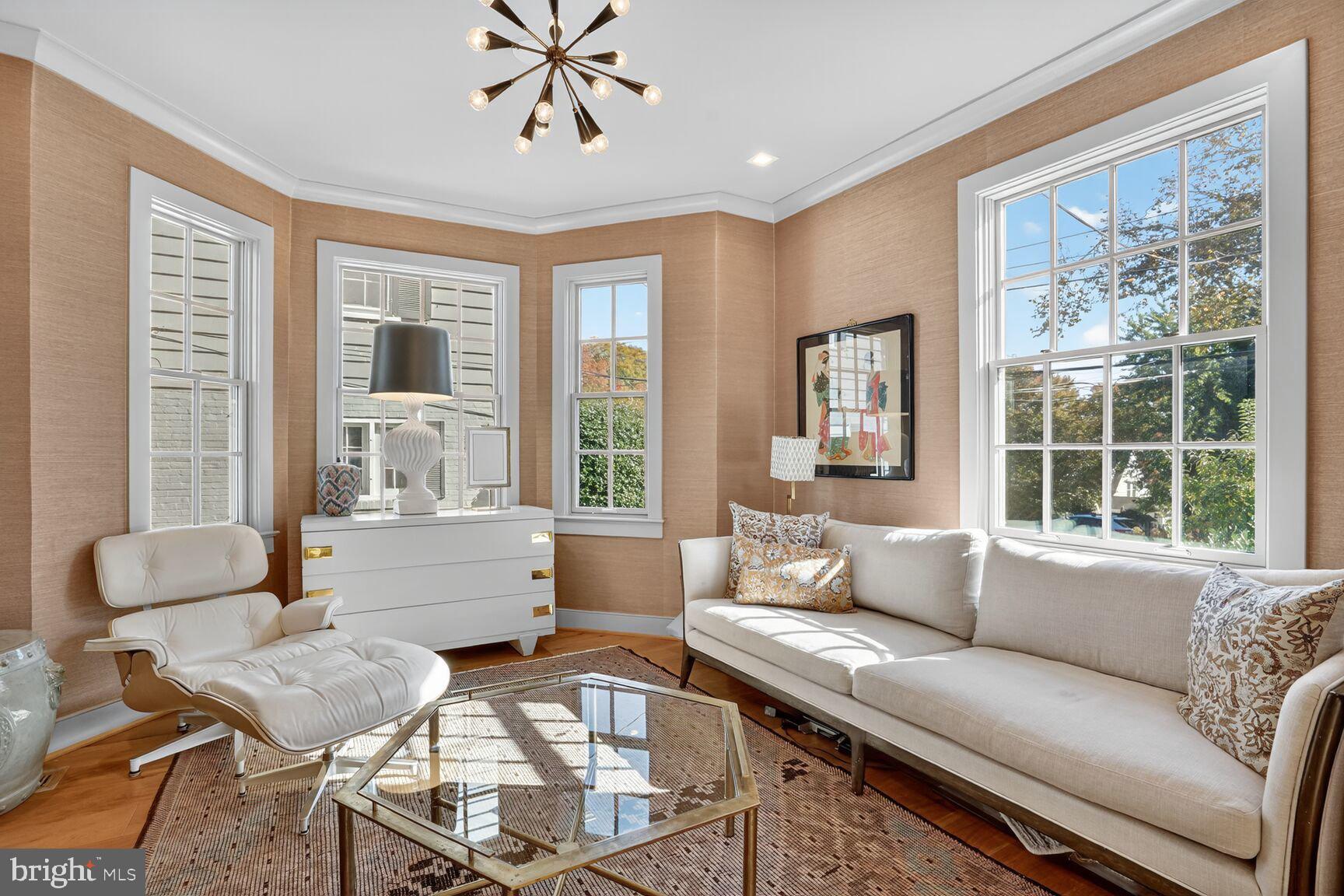 WESLEY HEIGHTS - Residential
