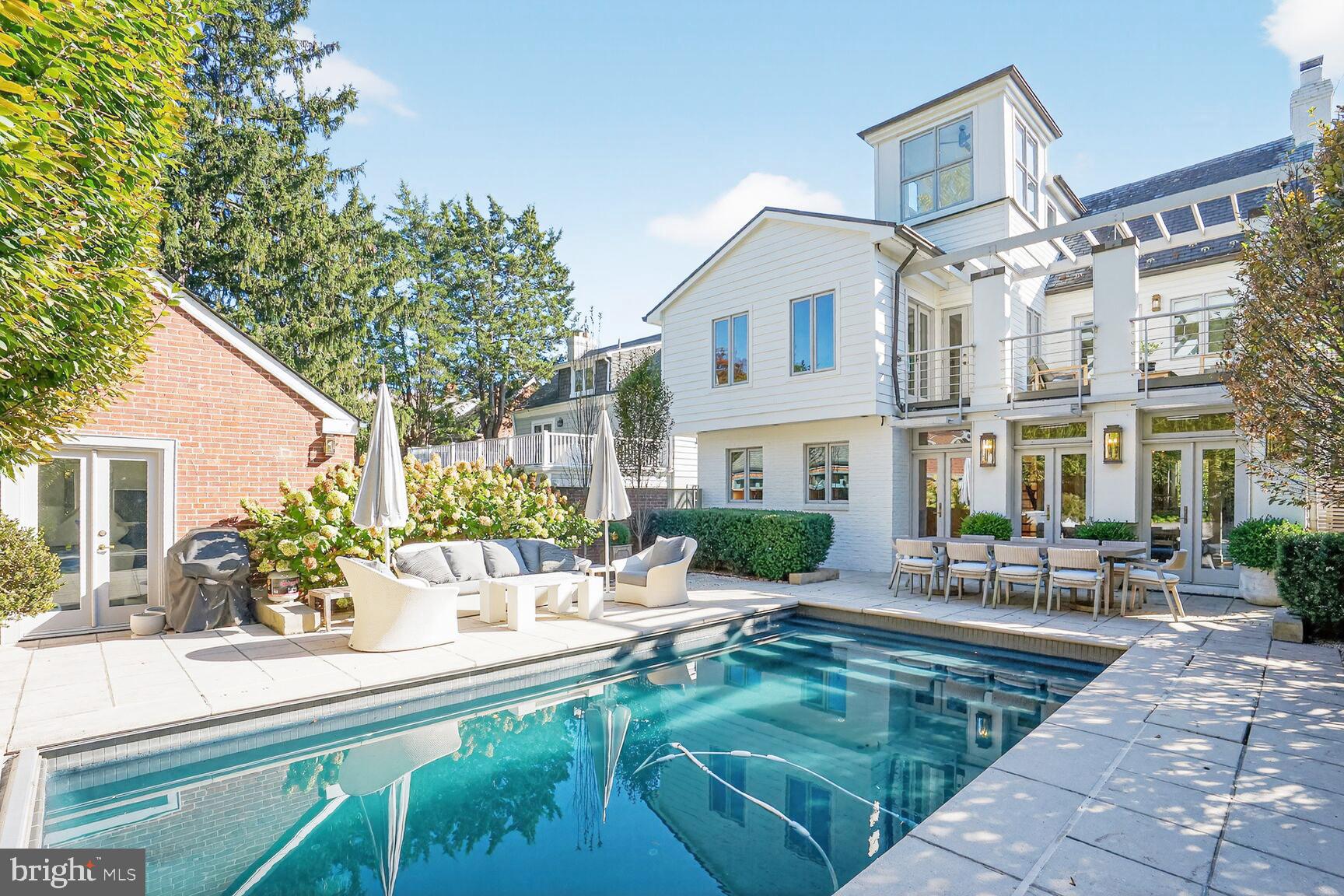 WESLEY HEIGHTS - Residential