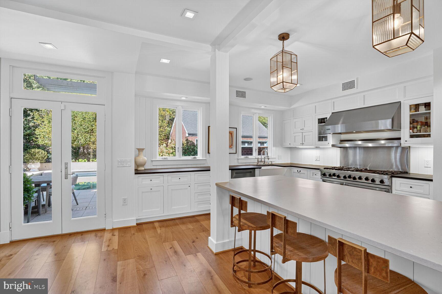 WESLEY HEIGHTS - Residential