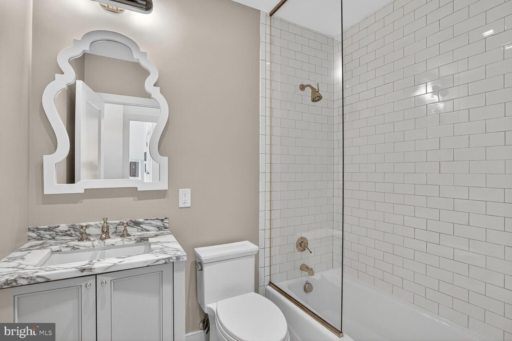 WESLEY HEIGHTS - Residential