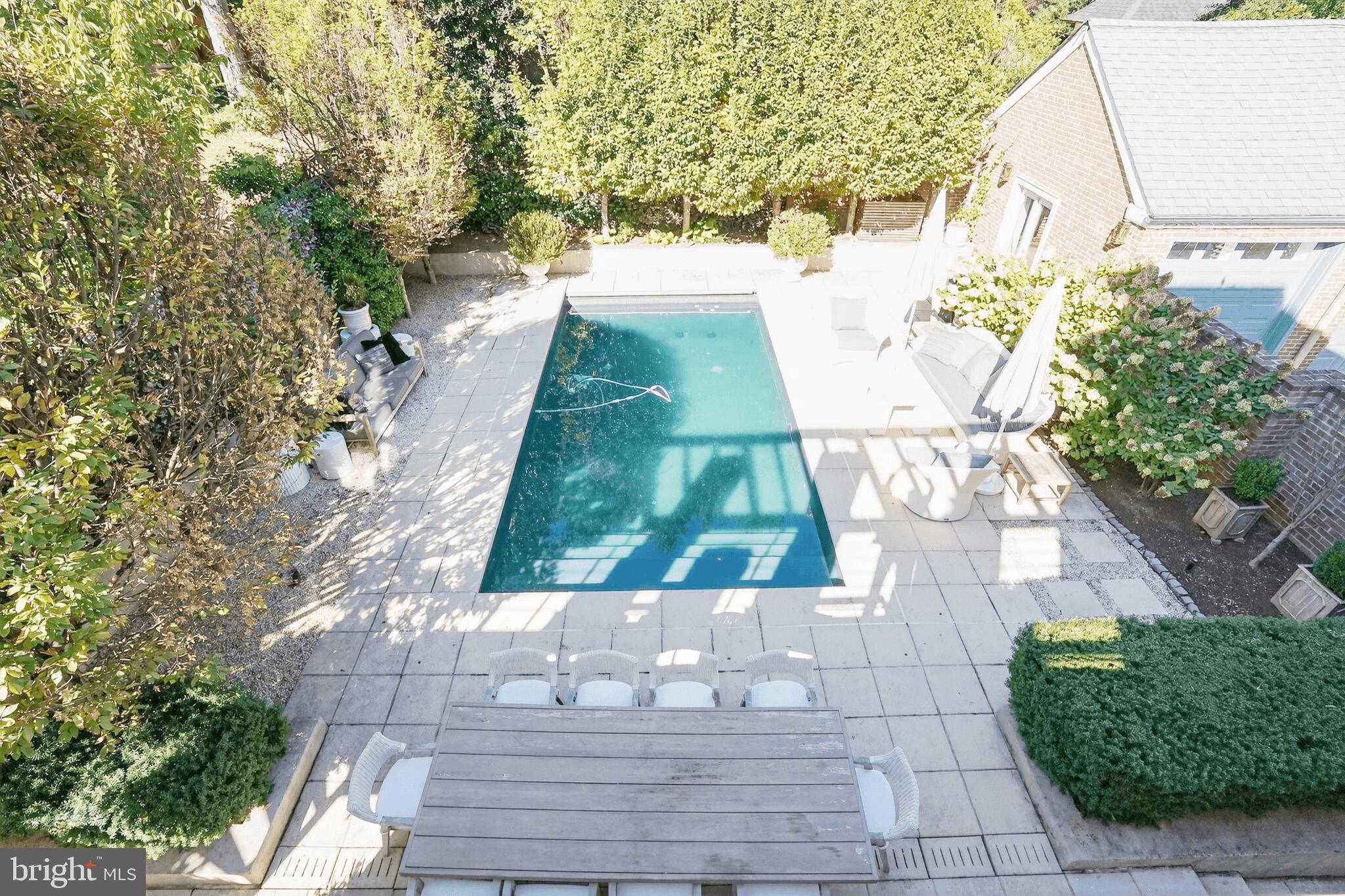WESLEY HEIGHTS - Residential
