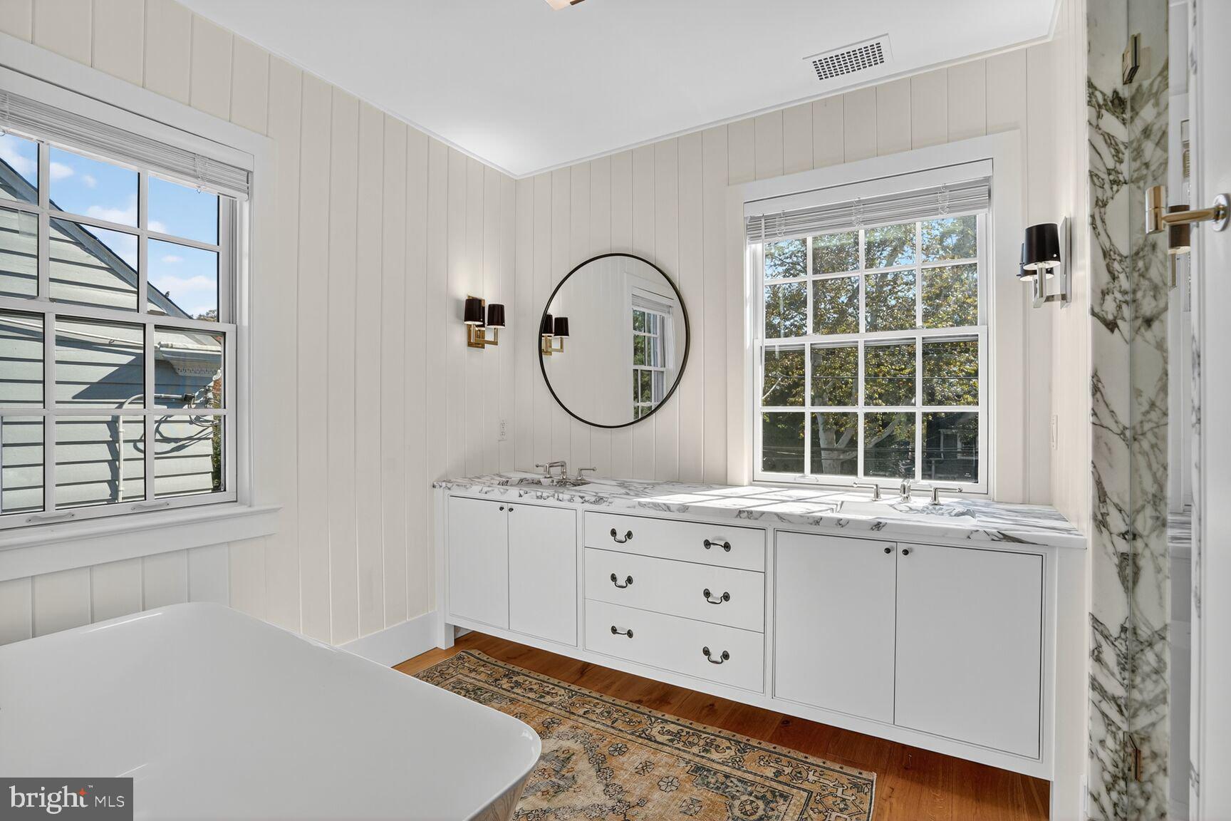WESLEY HEIGHTS - Residential
