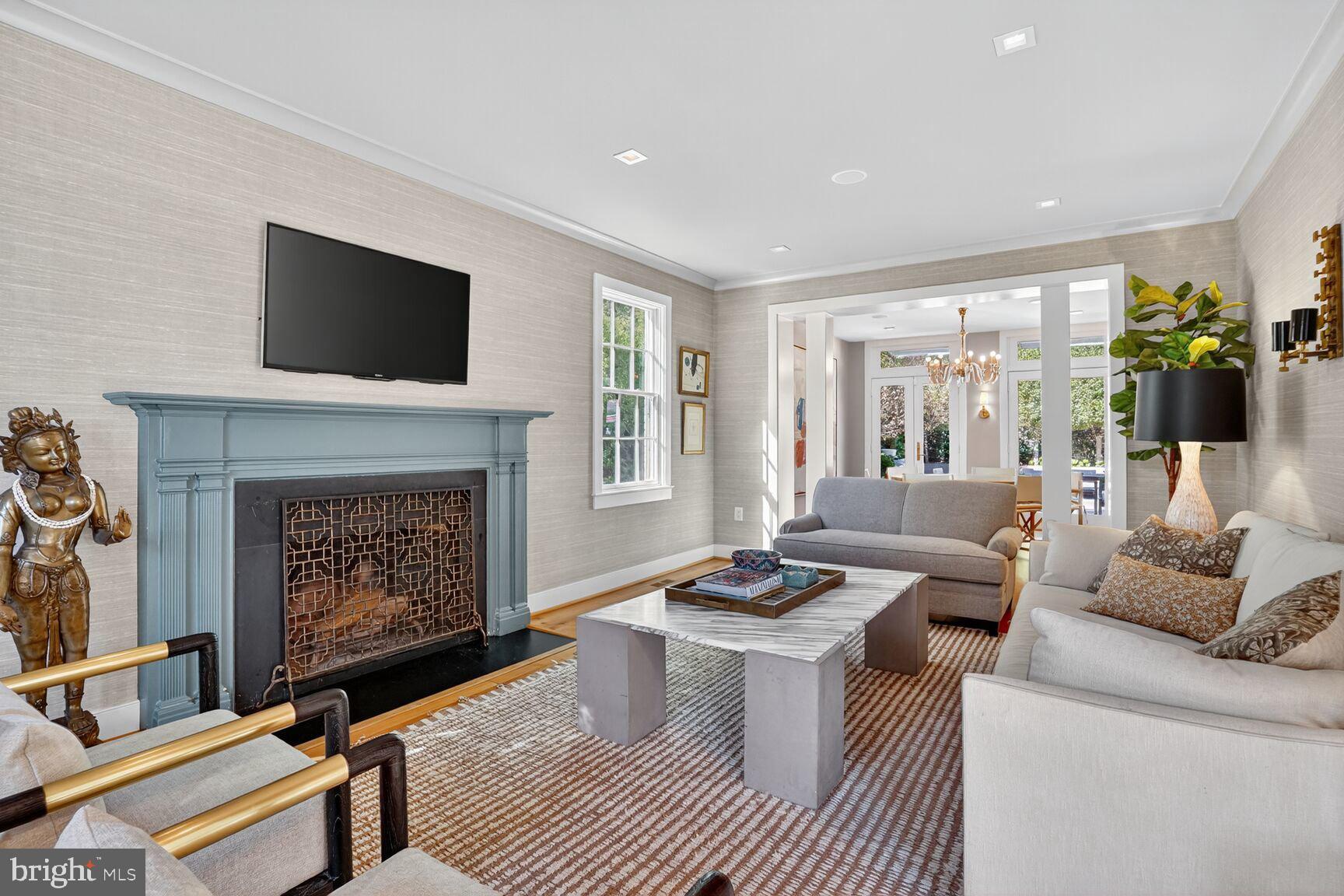 WESLEY HEIGHTS - Residential