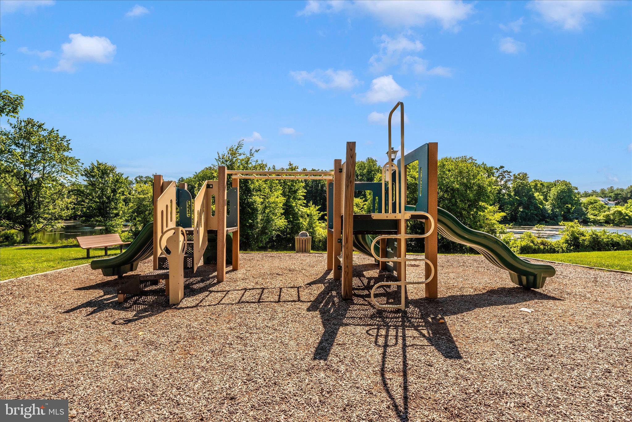 GUNNERS VIEW - Residential