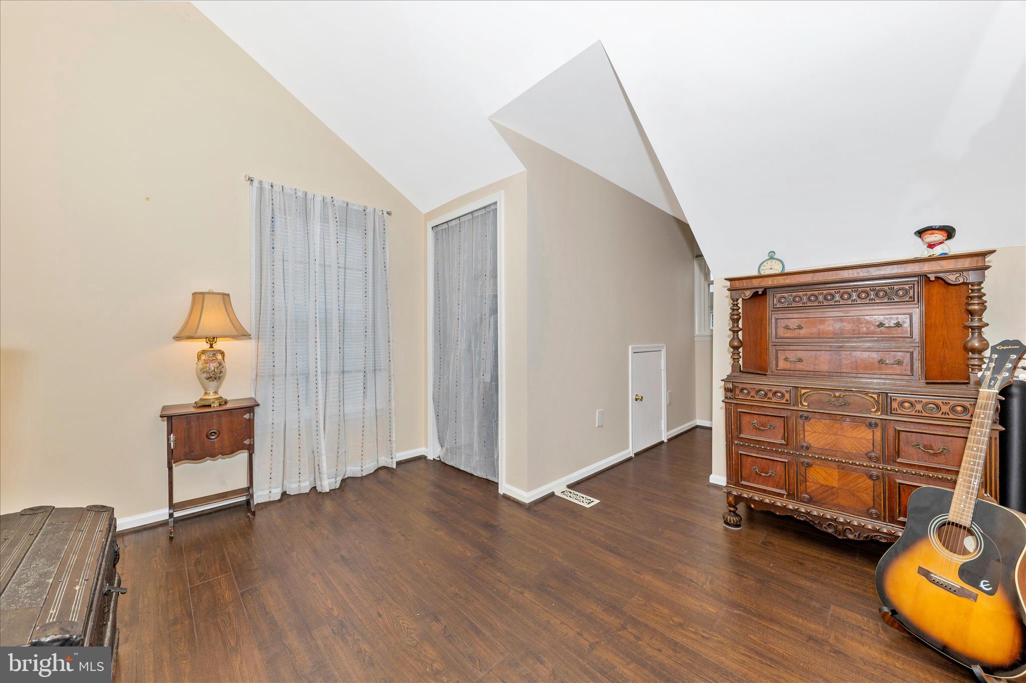 GUNNERS VIEW - Residential