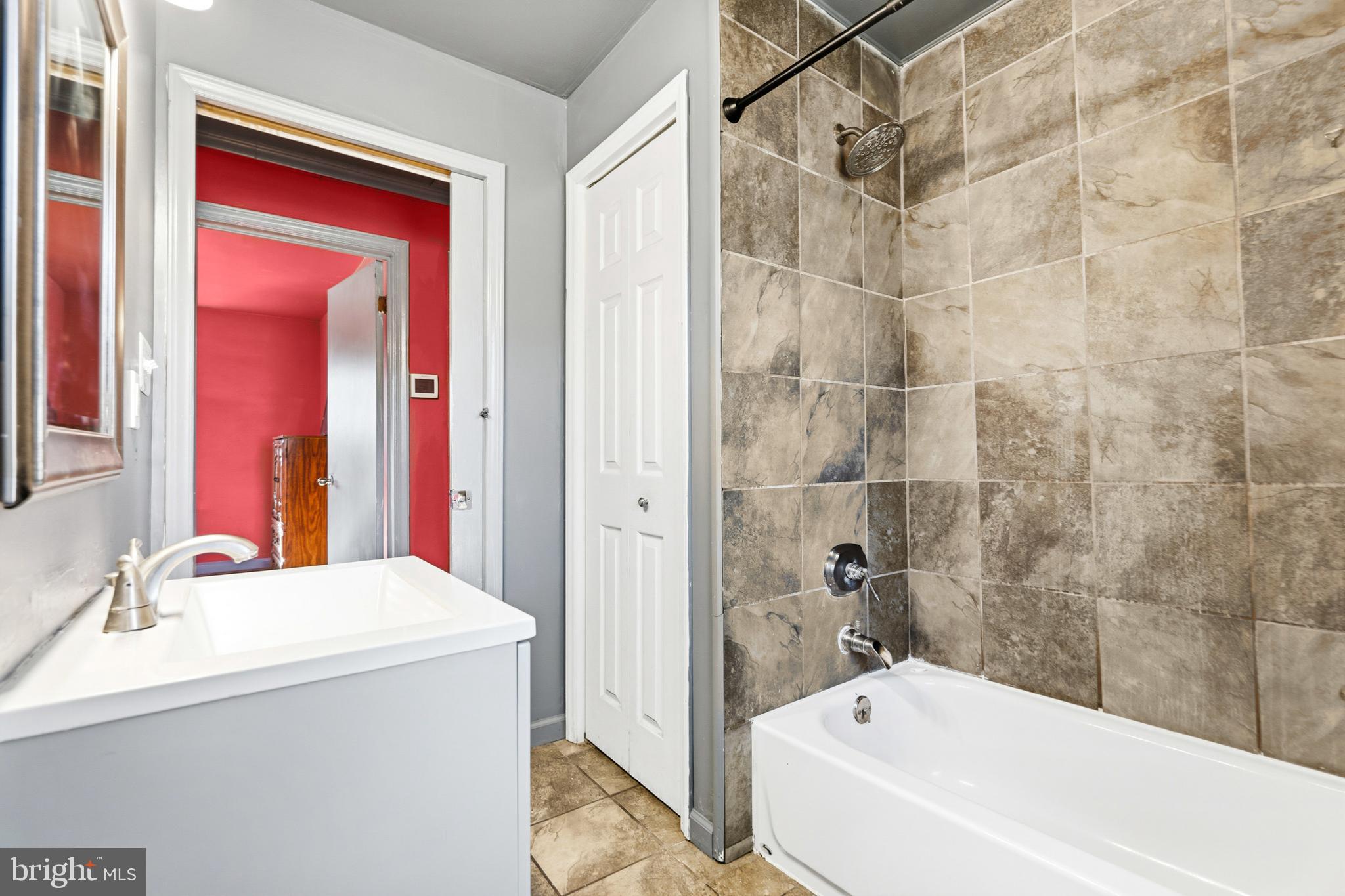 RIPLEY - Residential