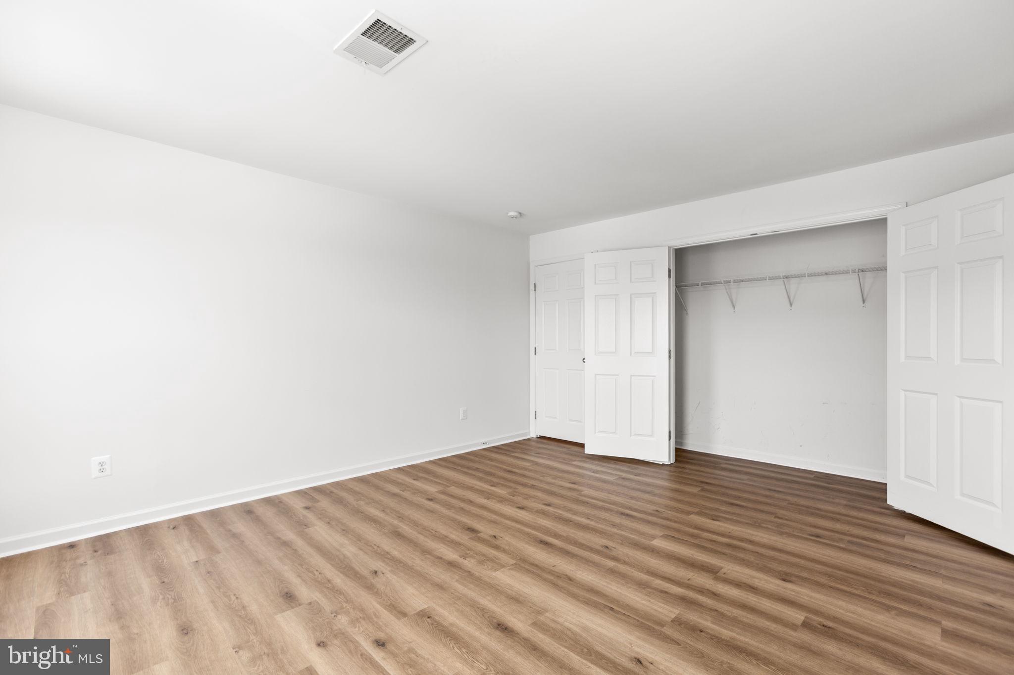 LEES PARKE - Residential