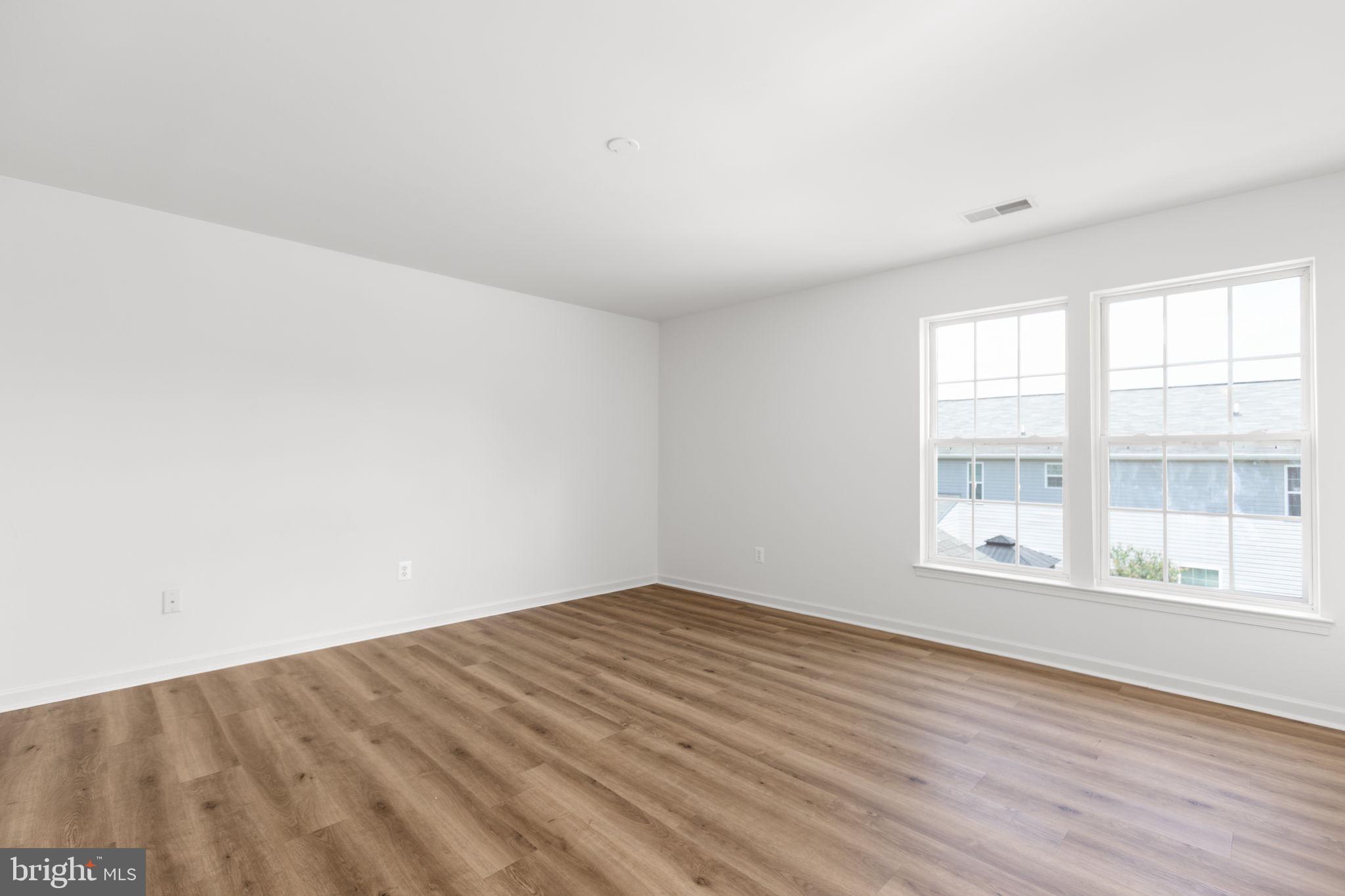 LEES PARKE - Residential