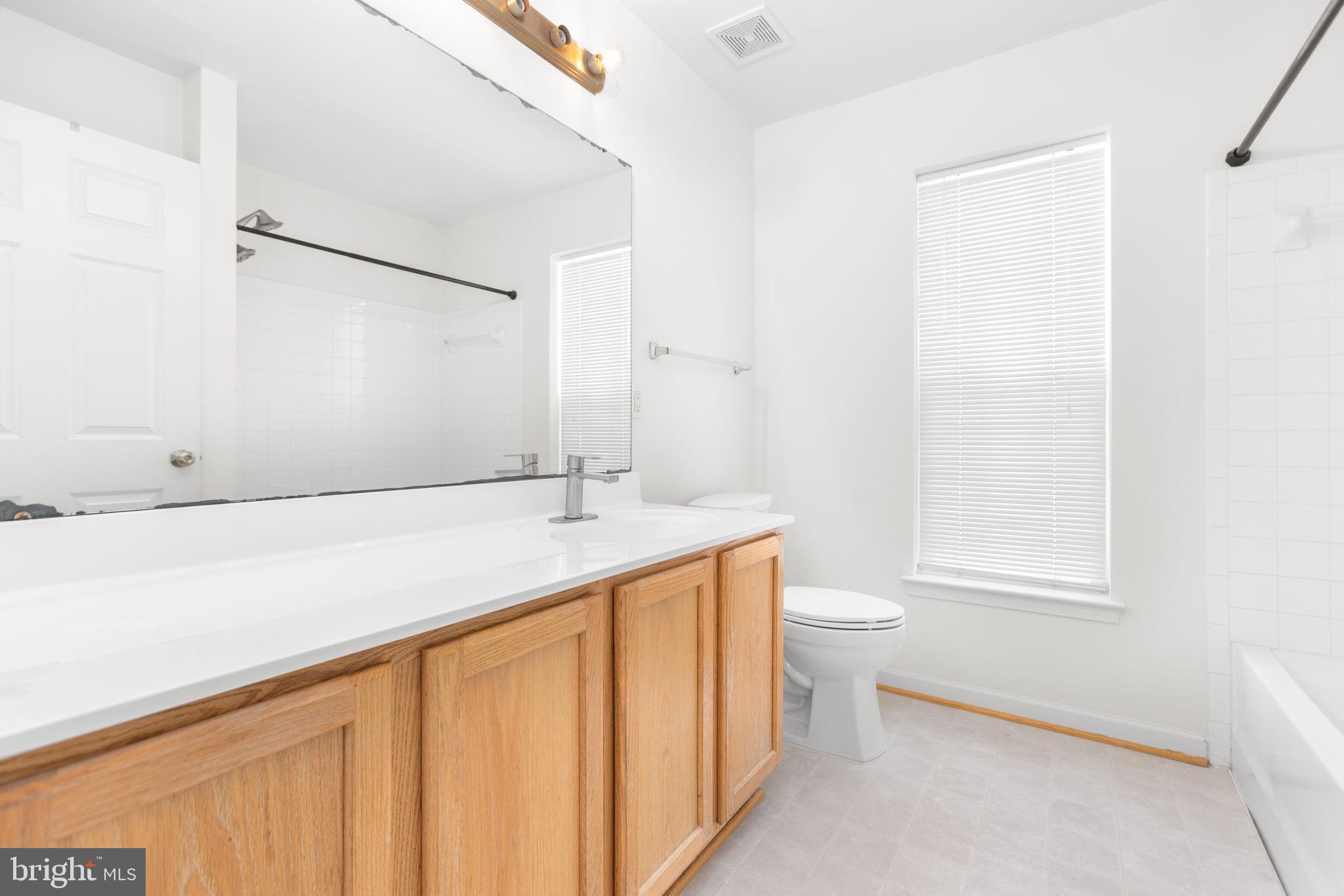 LEES PARKE - Residential