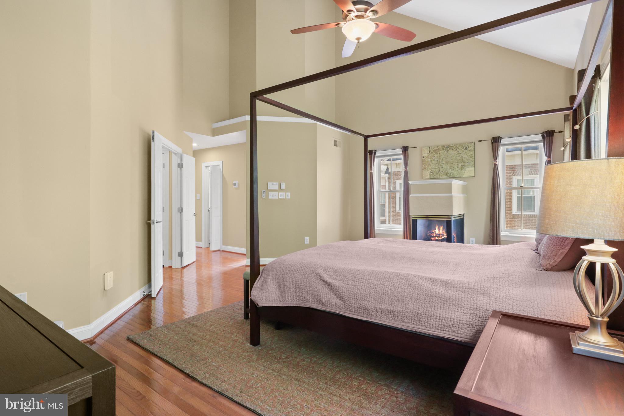 FENWICK COURT - Residential