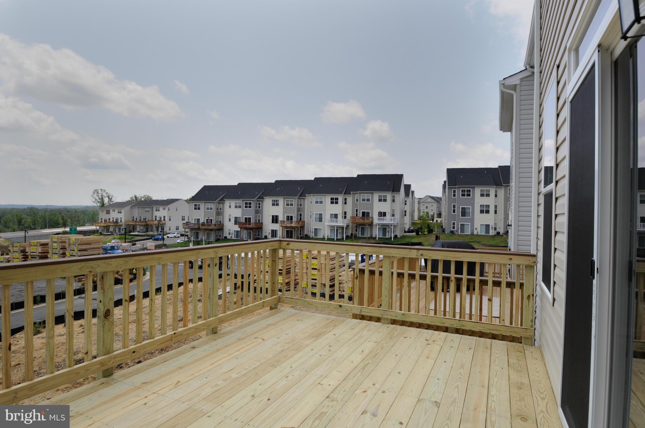 WOODSTREAM - Residential Lease