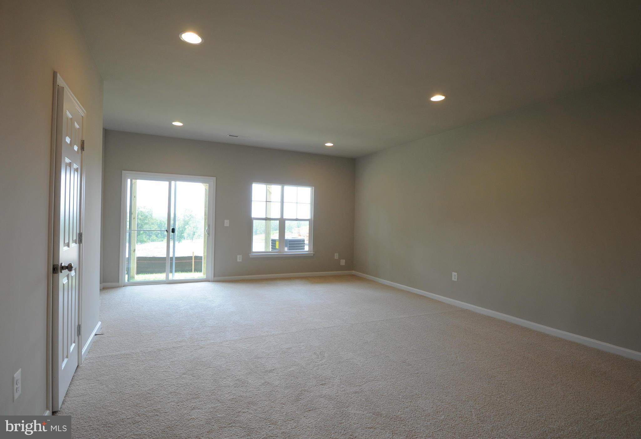 WOODSTREAM - Residential Lease