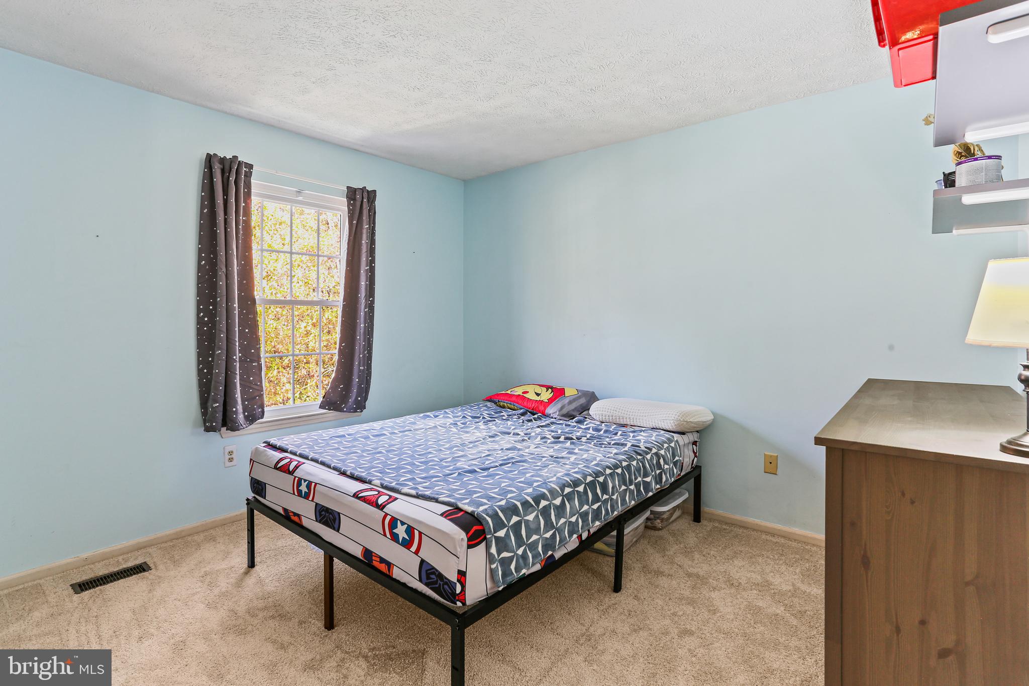 KINGS GRANT - Residential