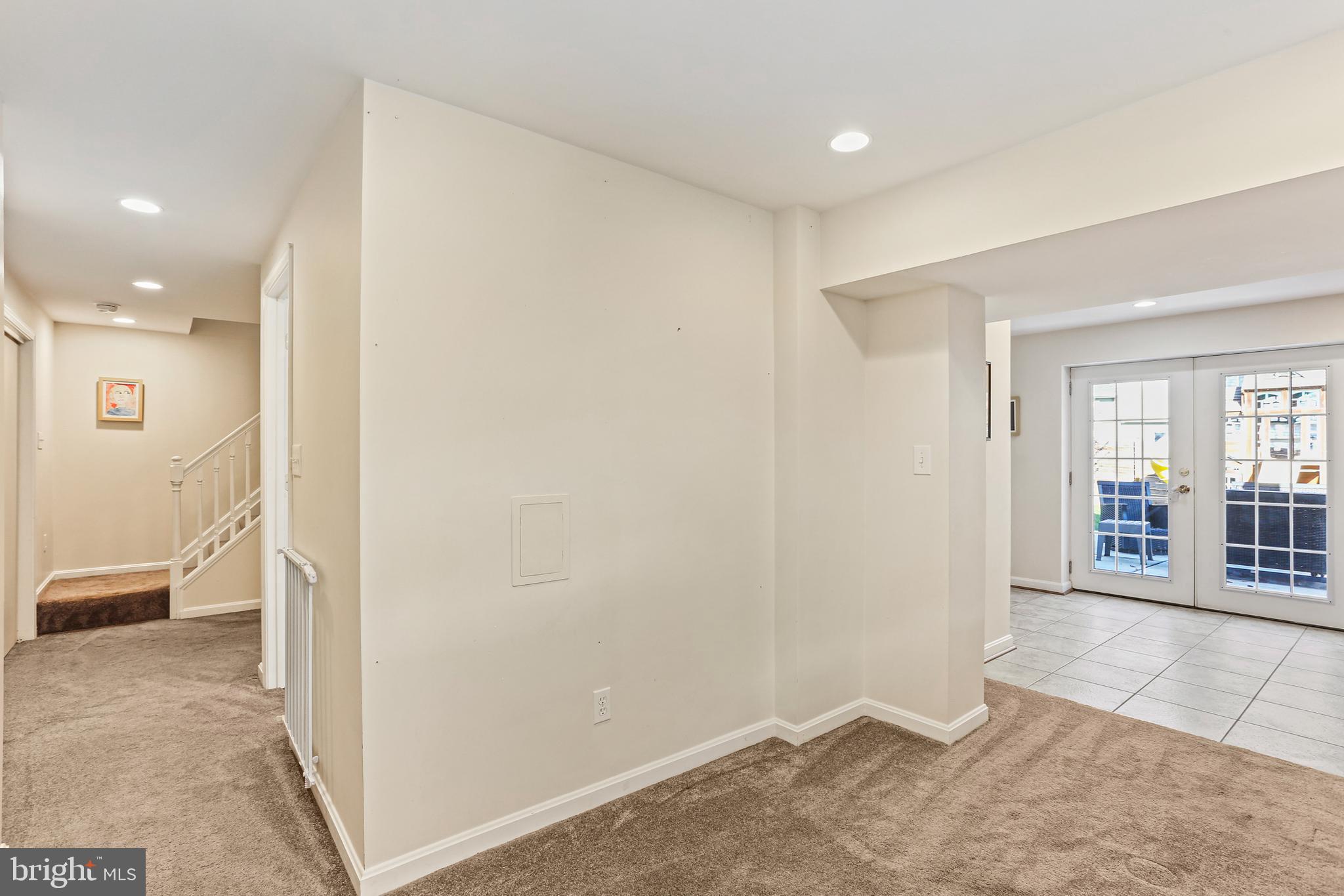 KINGS GRANT - Residential