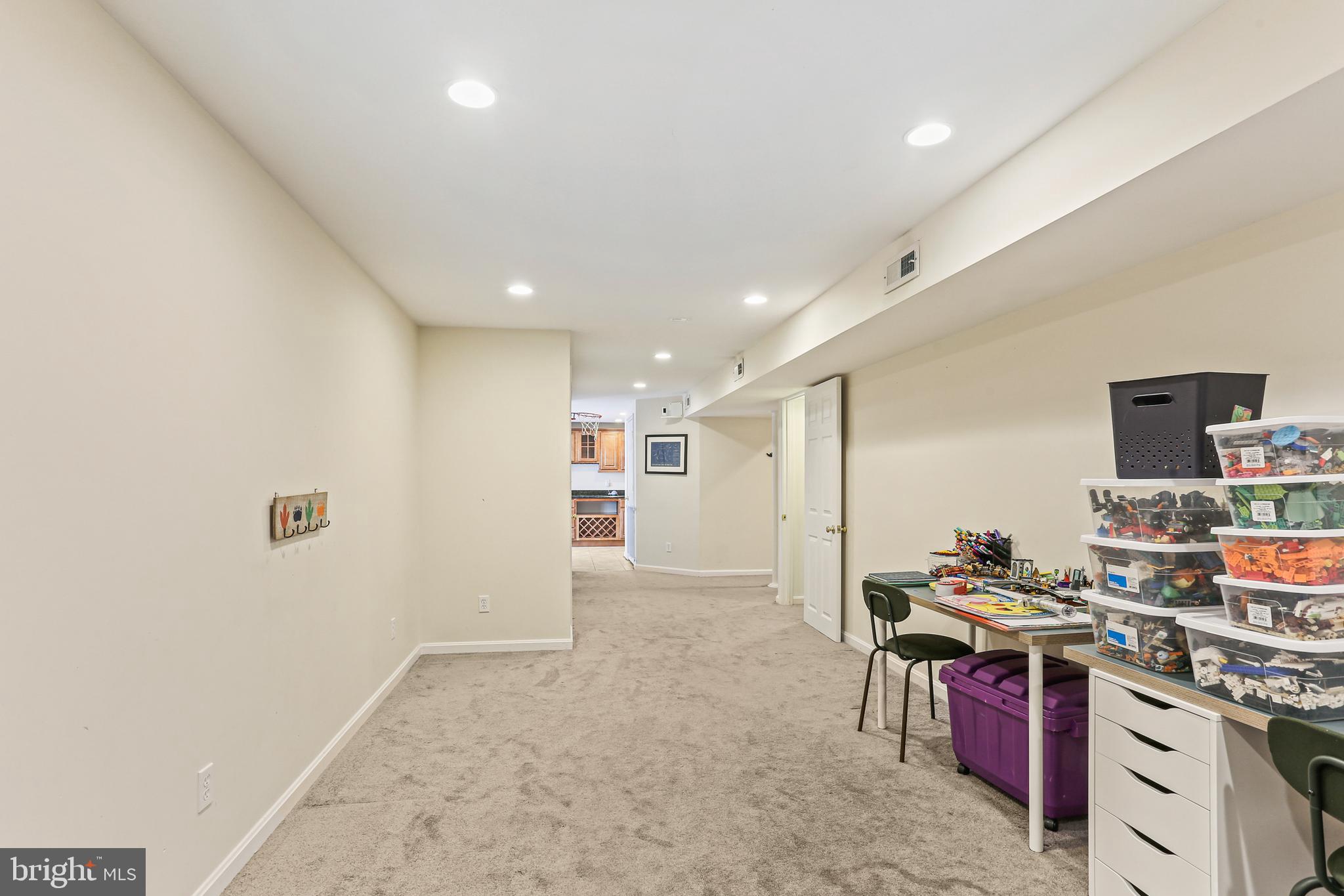 KINGS GRANT - Residential