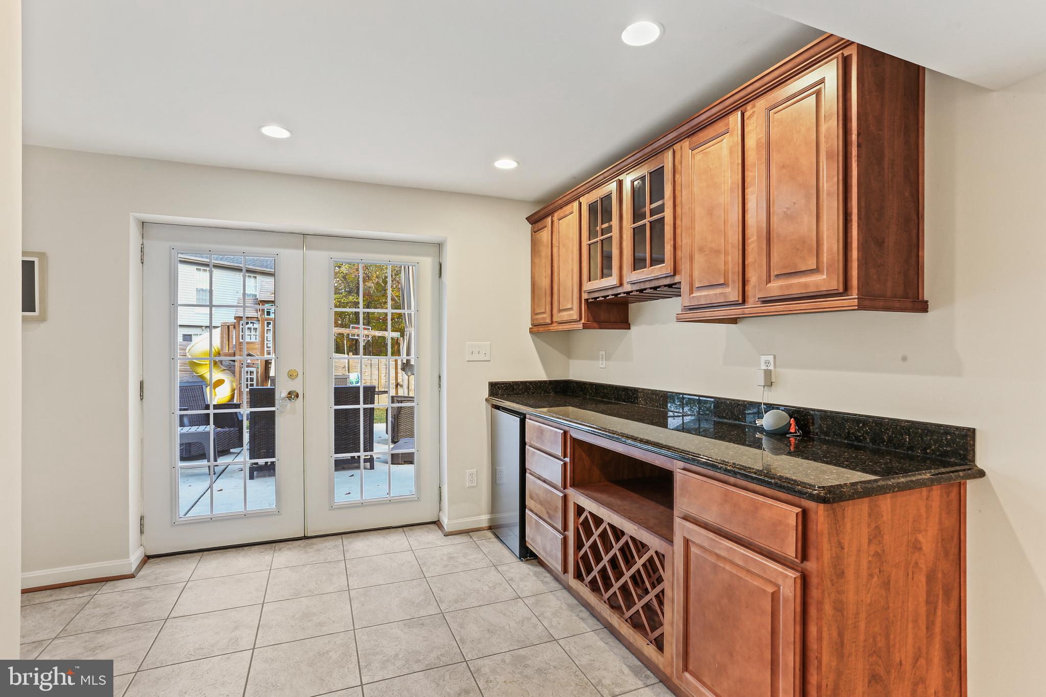 KINGS GRANT - Residential