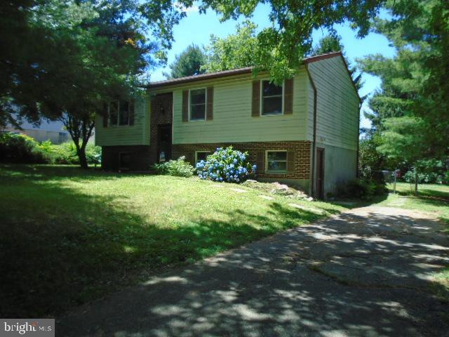 WHISPERING VALLEY - Residential