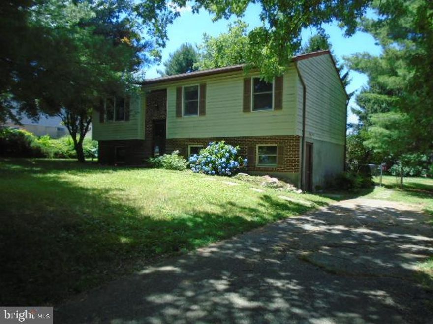 Whispering Valley offers Split Foyer on nice size lot. Off street parking and huge fenced rear yard. Main level has 3 bedroom and full bath. Open floor plan with deck off dining room. Full basement could make a nice family room & more ! Easy access to rt 30 & 27. Close to schools and shopping. Agents view docs and agent remarks.