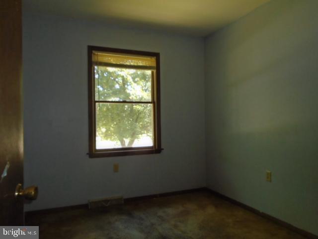 WHISPERING VALLEY - Residential