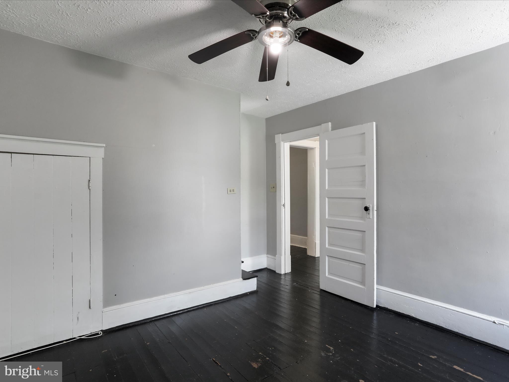 TOWN OF HEDGESVILLE - Residential Income