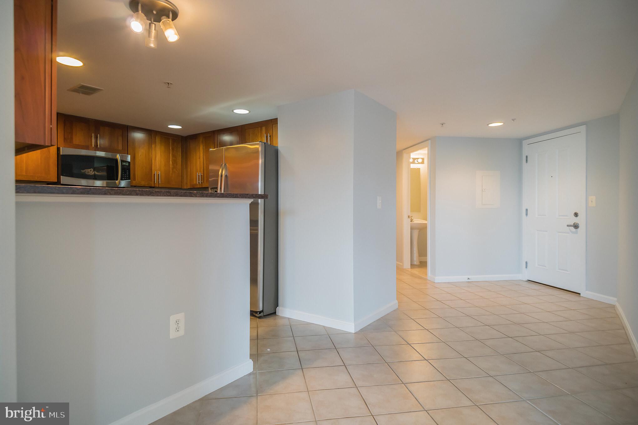 2220 FAIRFAX DRIVE 610