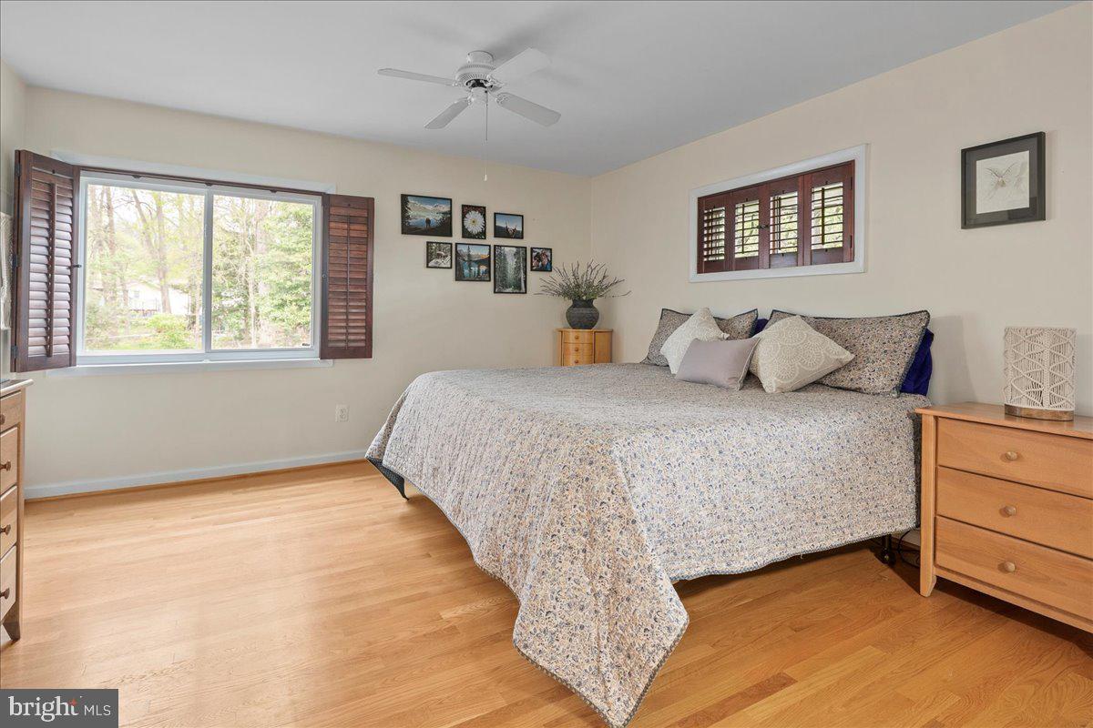 FAIRFAX VILLA - Residential