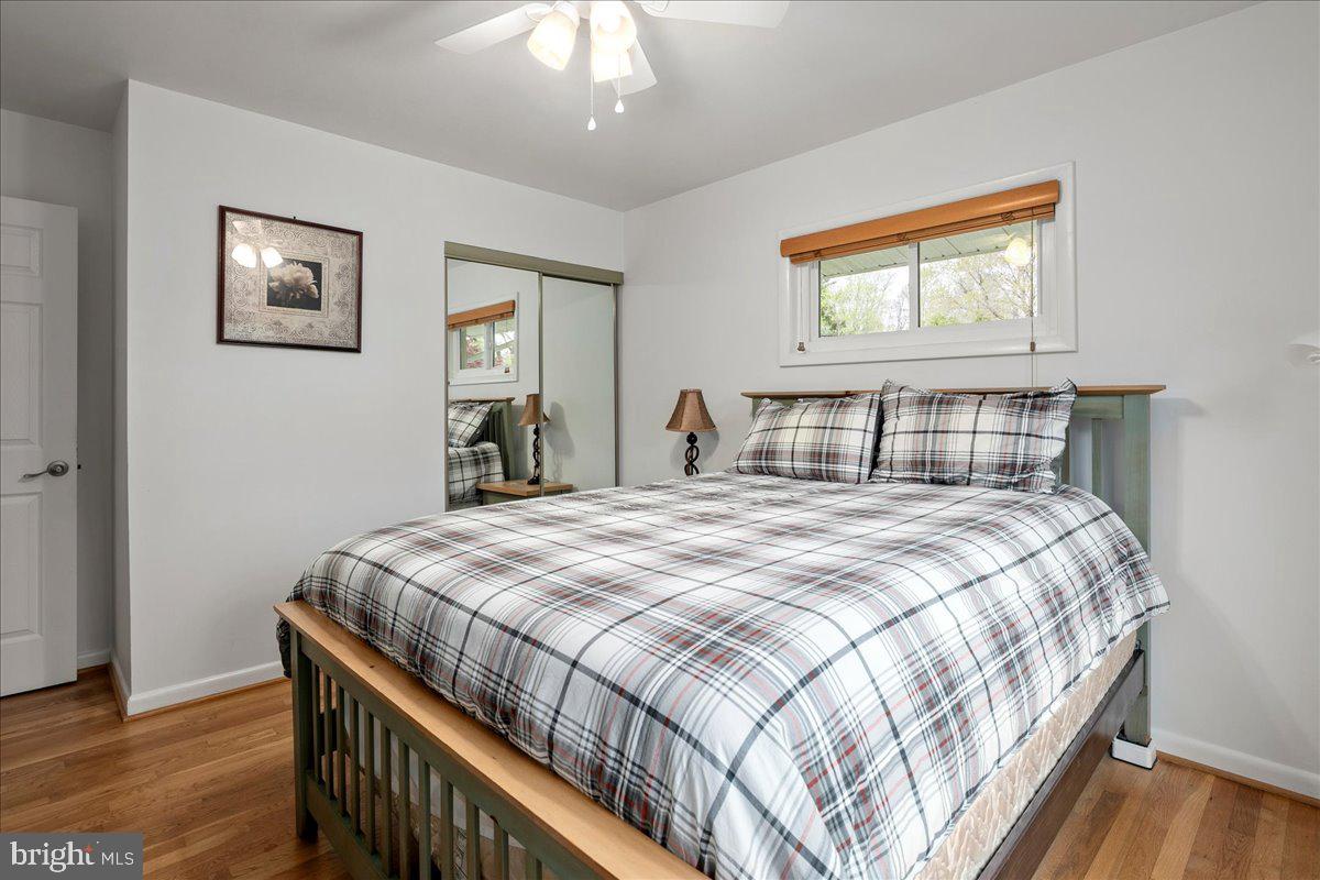 FAIRFAX VILLA - Residential