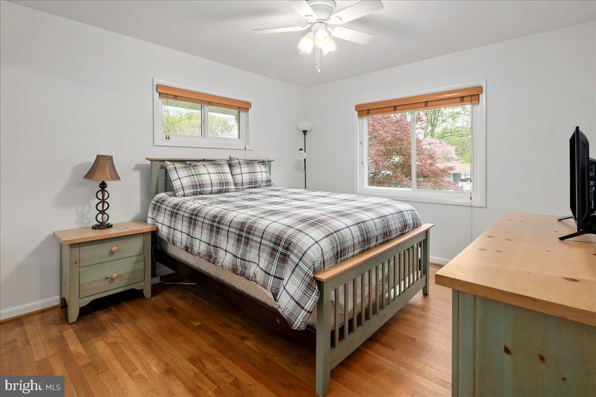 FAIRFAX VILLA - Residential