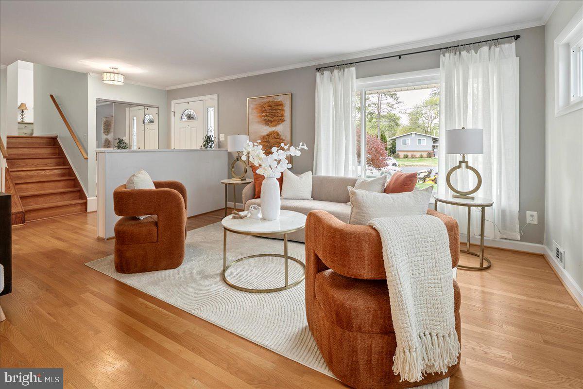 FAIRFAX VILLA - Residential