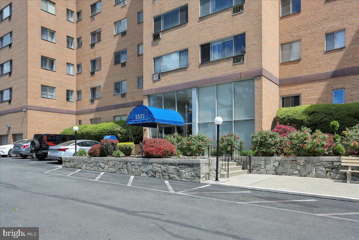 1517 HILL ROAD 5G