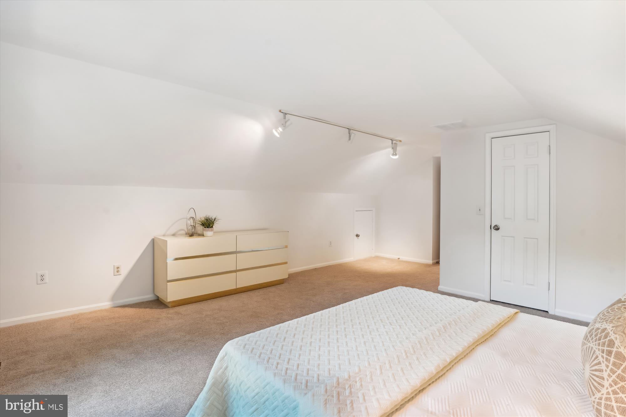 NORTH FARM - Residential