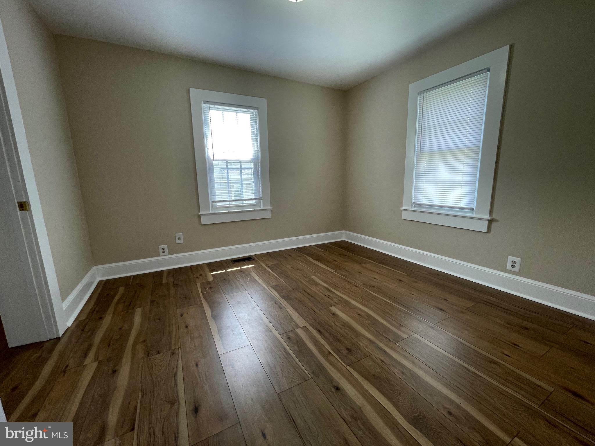 PHILLIPS - Residential Lease