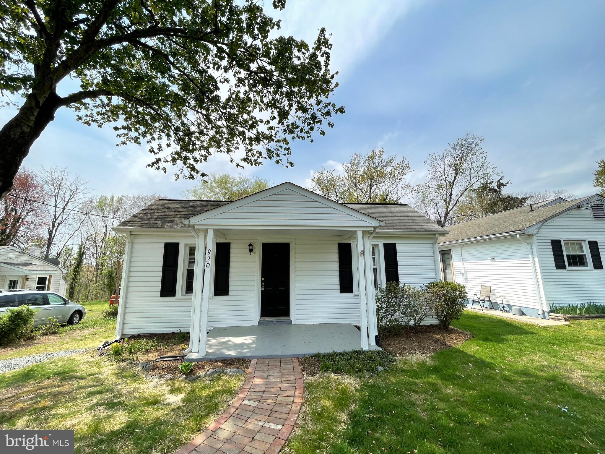 PHILLIPS - Residential Lease