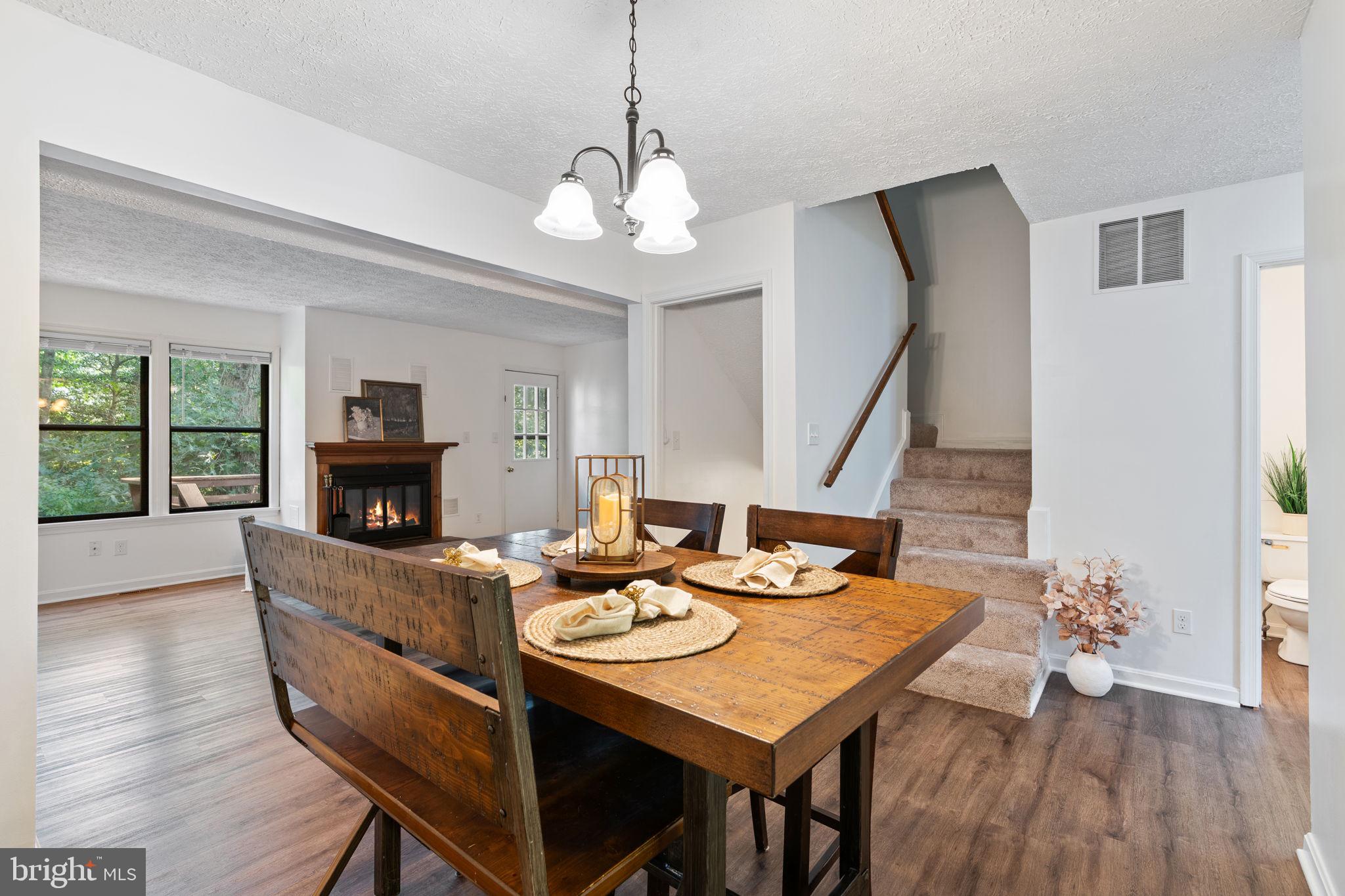 23321 RED OAK COURT