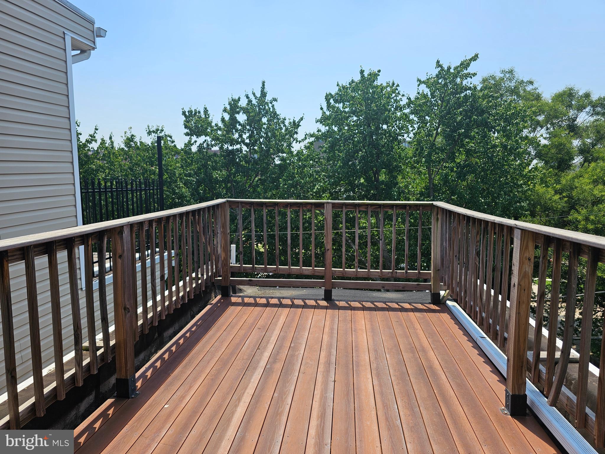 EAGER PARK TOWNHOMES - Residential