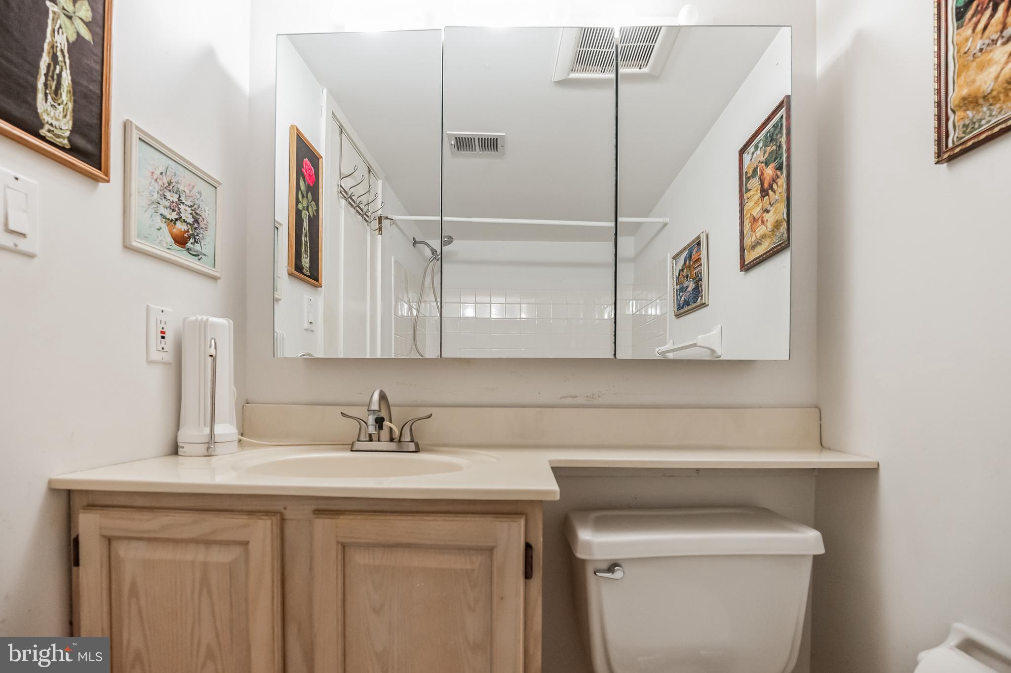 FOUNTAIN POINTE - Residential