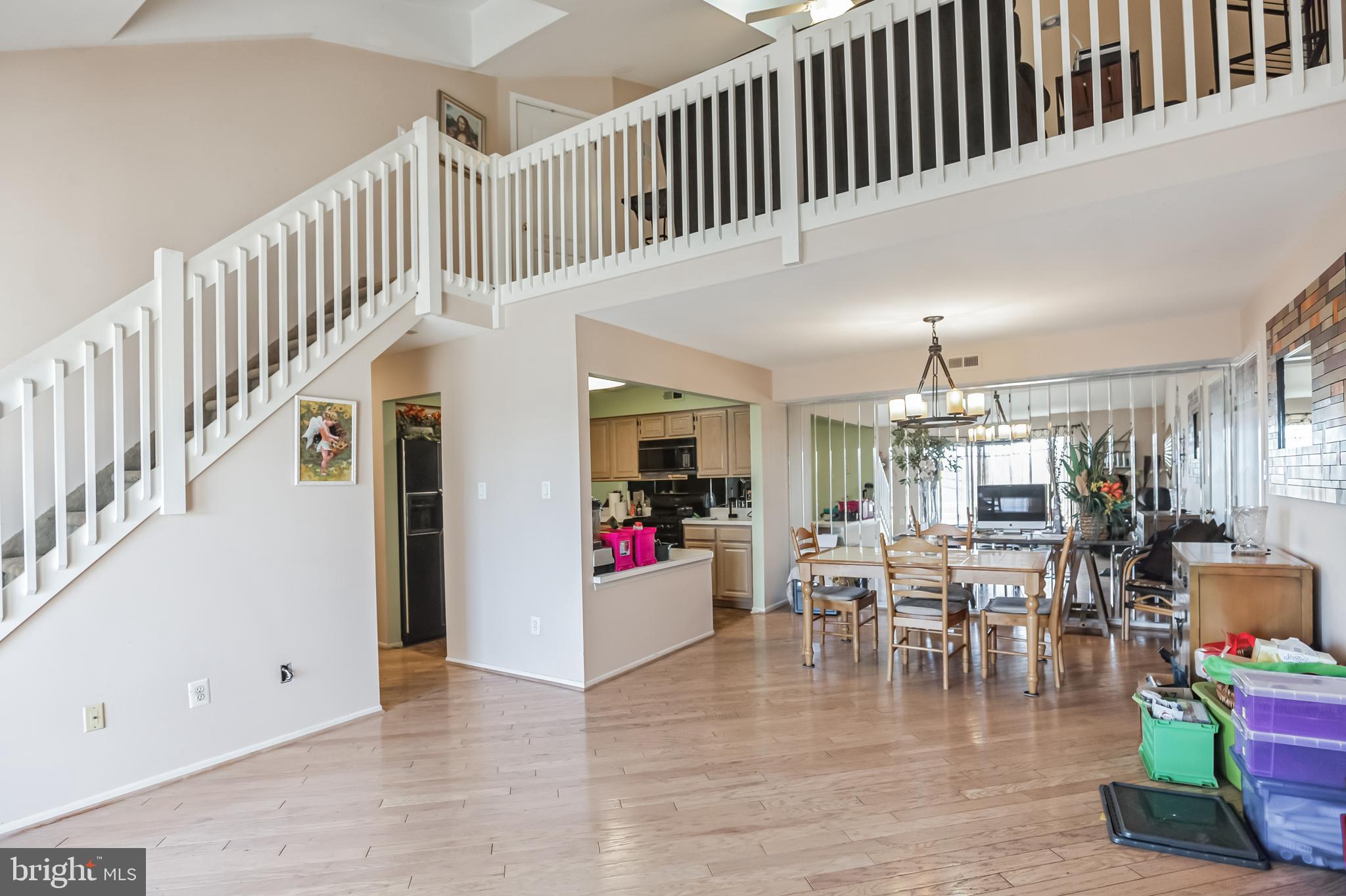 FOUNTAIN POINTE - Residential
