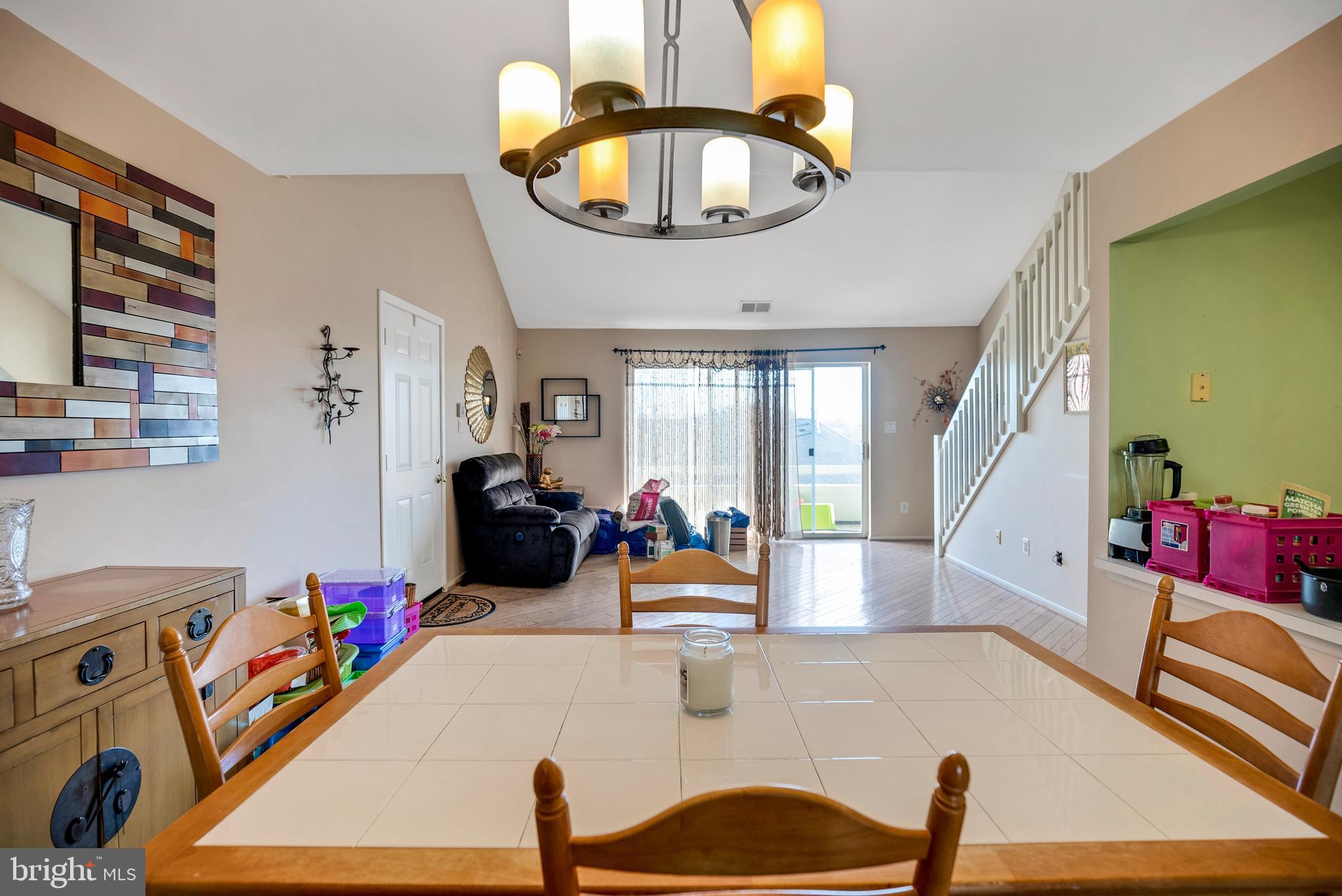 FOUNTAIN POINTE - Residential