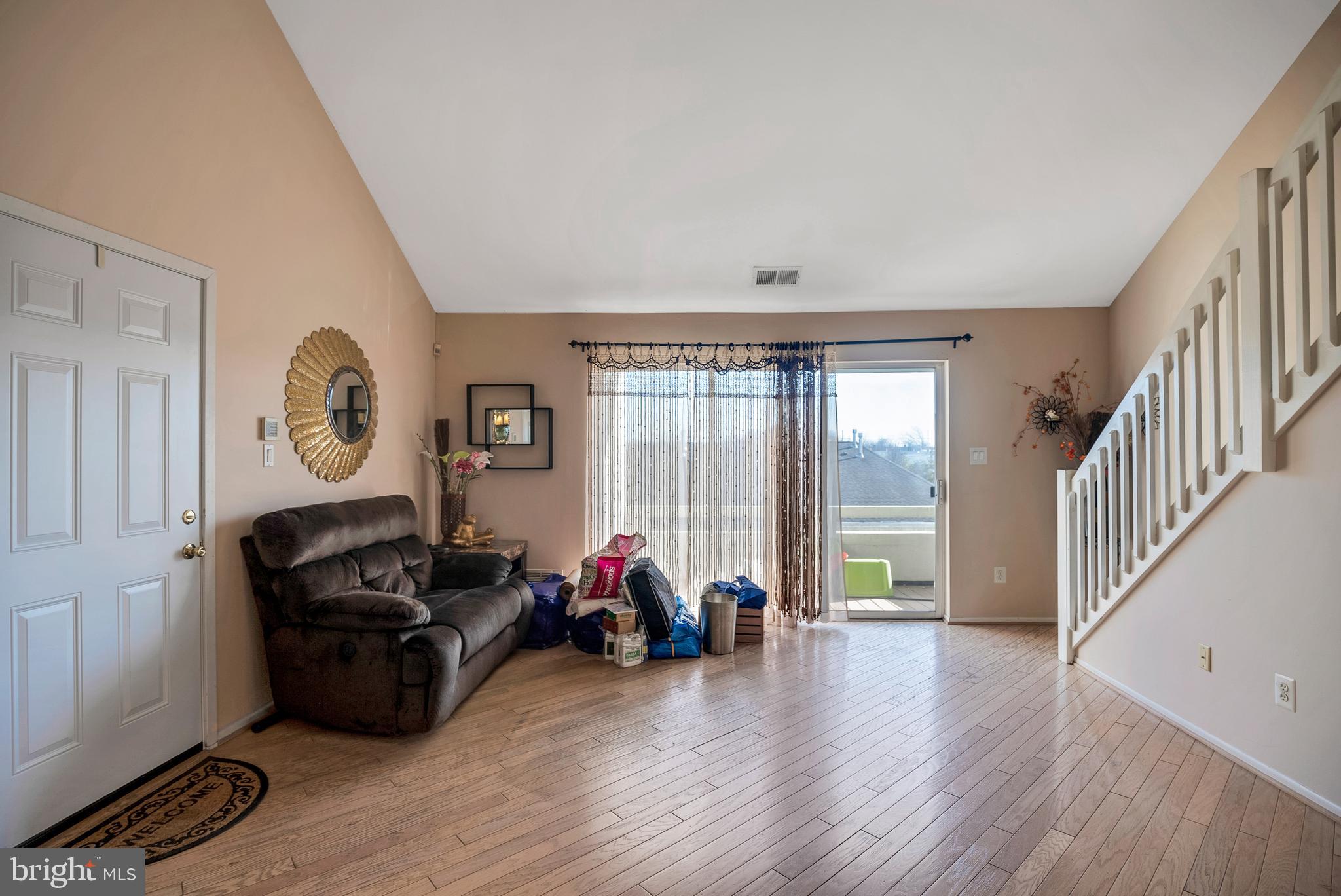 FOUNTAIN POINTE - Residential