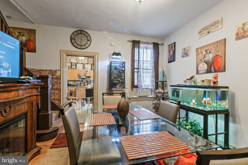 Photo of 217 E Frederick Street, Lancaster, PA 17602 (MLS # PALA2050190)