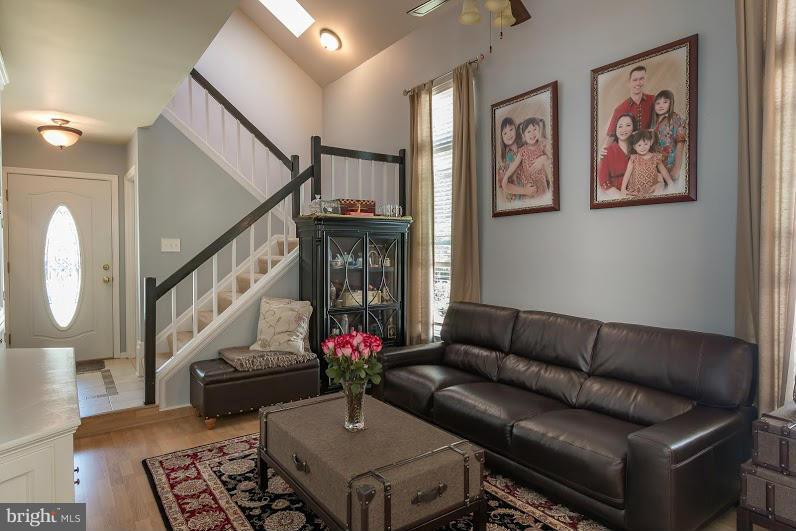 LAKE RIDGE - Residential Lease