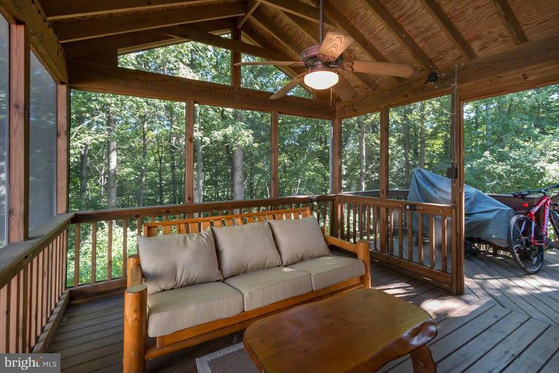 LAKE RIDGE - Residential Lease