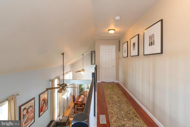 LAKE RIDGE - Residential Lease