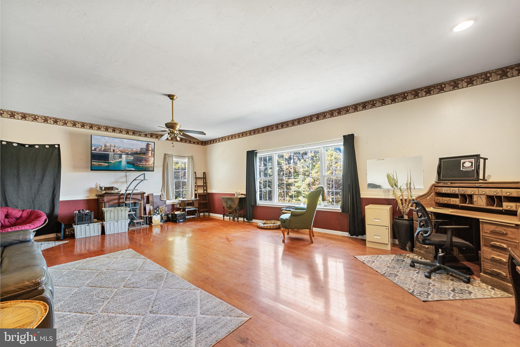 225 PINE RIDGE ROAD