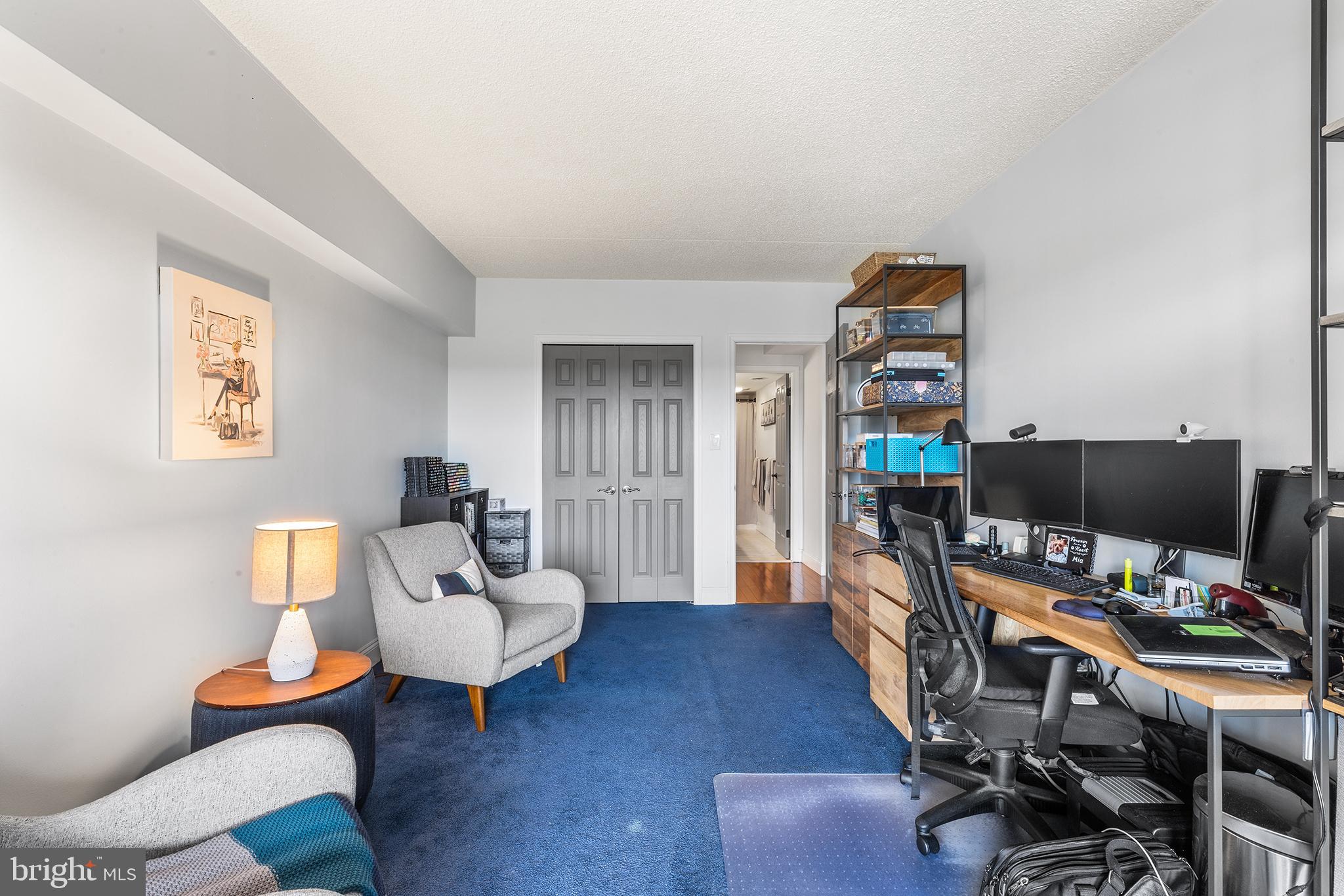 VALLEY FORGE TOWER - Residential