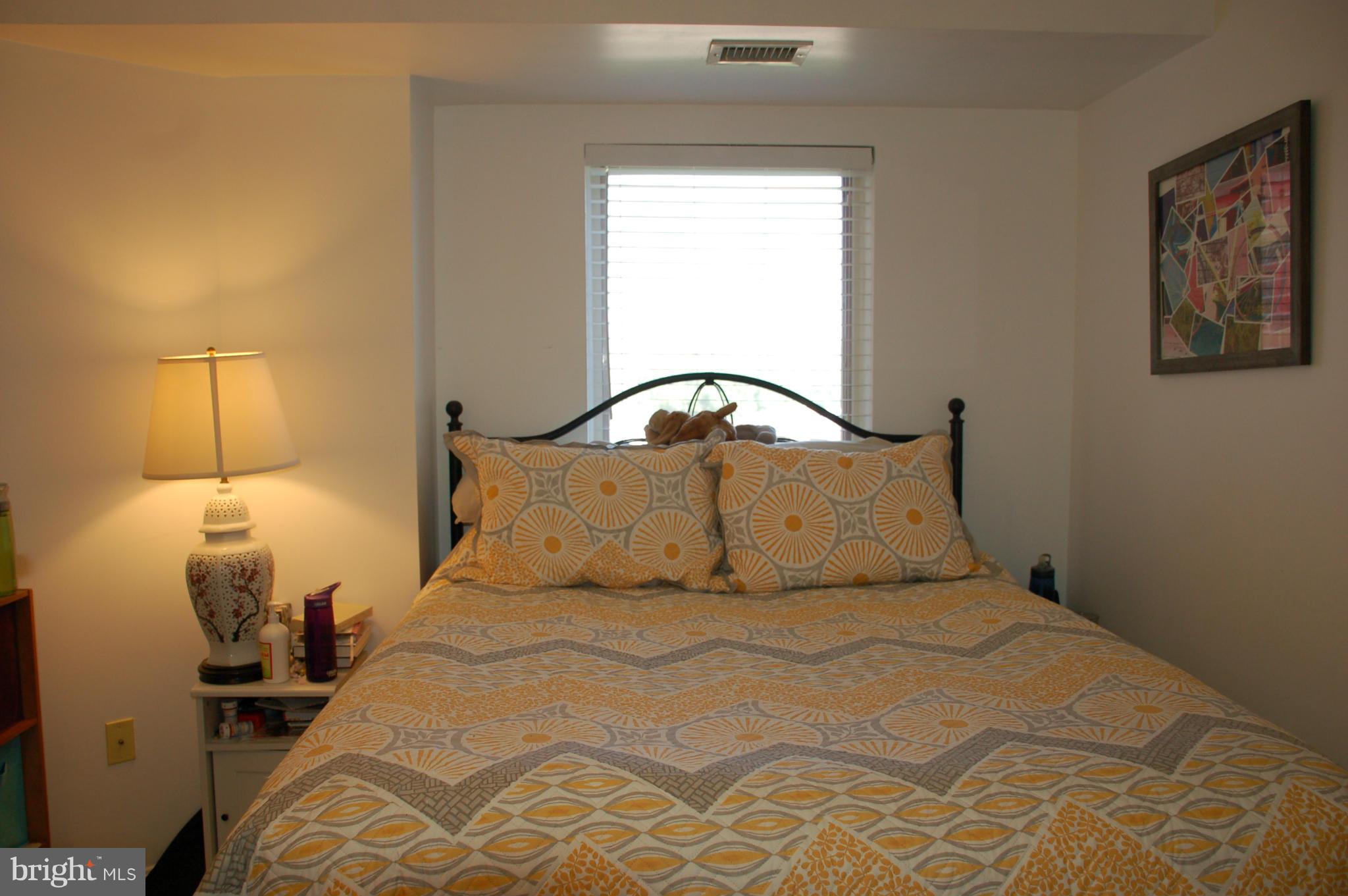 COLECROFT - Residential Lease