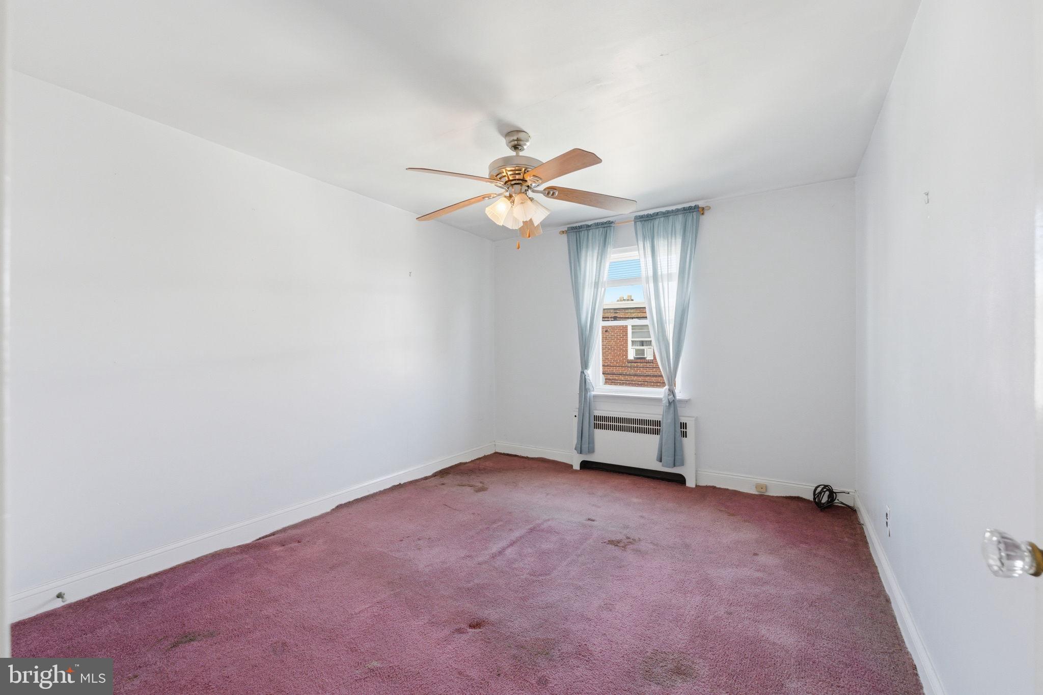 OXFORD CIRCLE - Residential